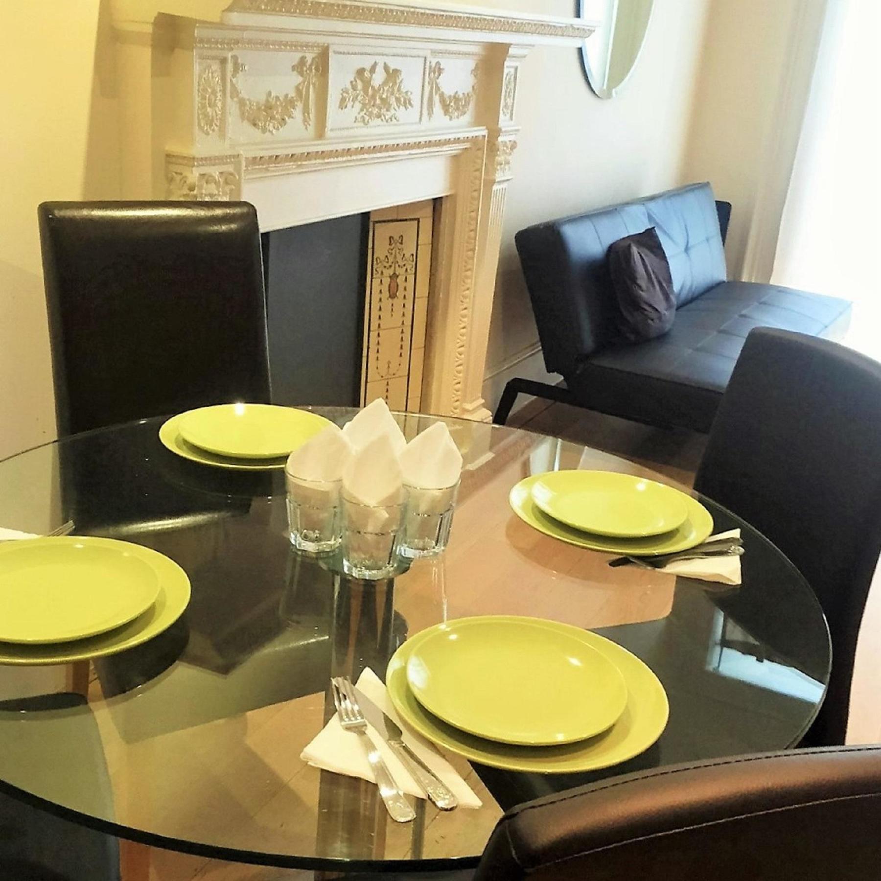 Imperial Court Studios Apartment